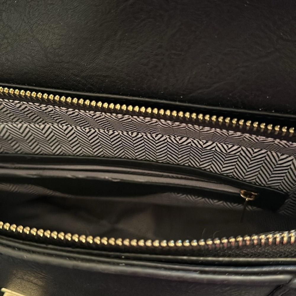Backpack Black - Picture 3 of 4